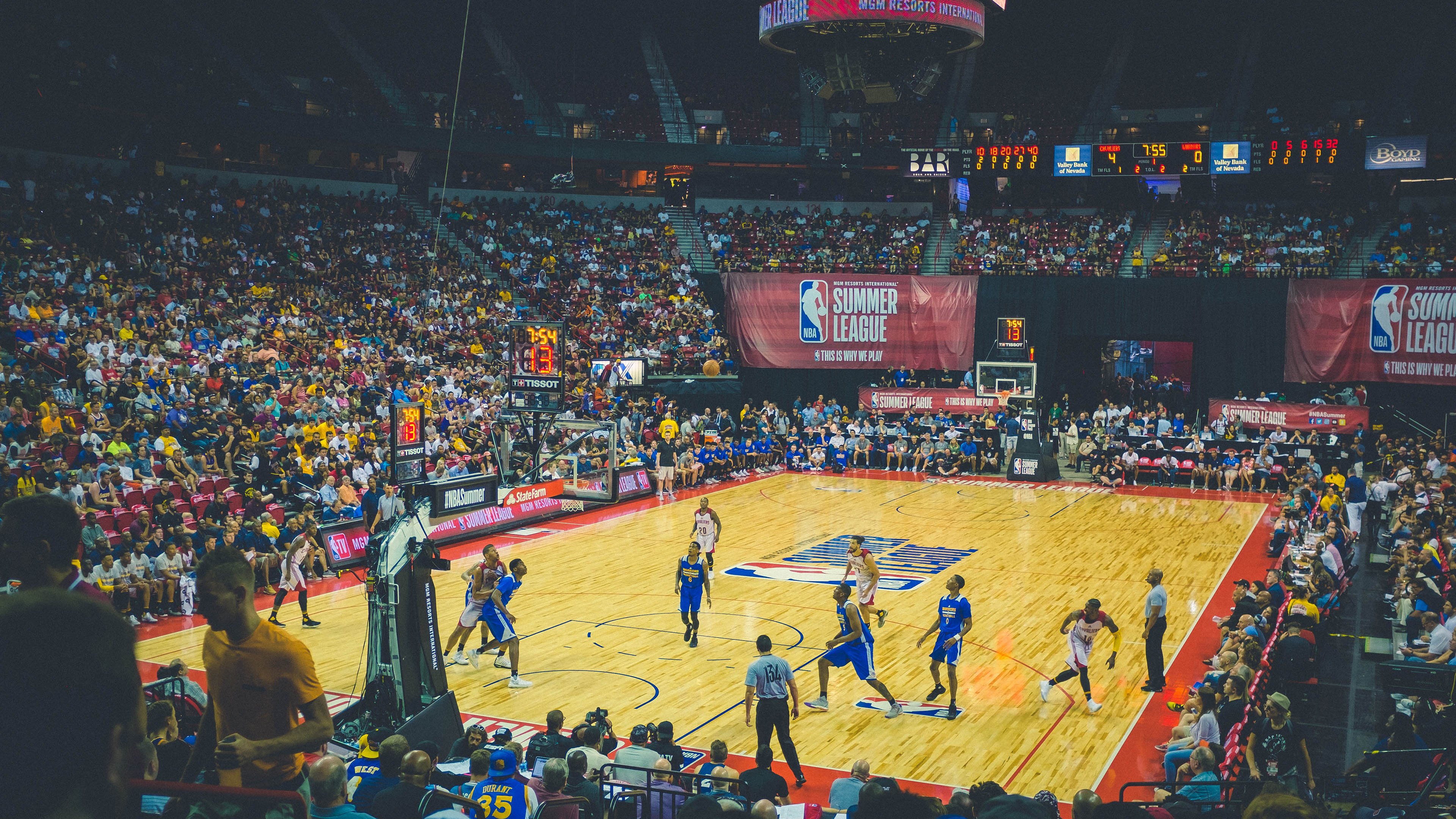 _魔术逆风翻盘，比赛刺激激烈_，逆转的魔术表演